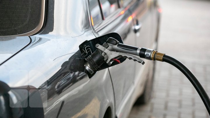 НАРЭ опубликовал максимальную стоимость 95-го бензина и дизтоплива