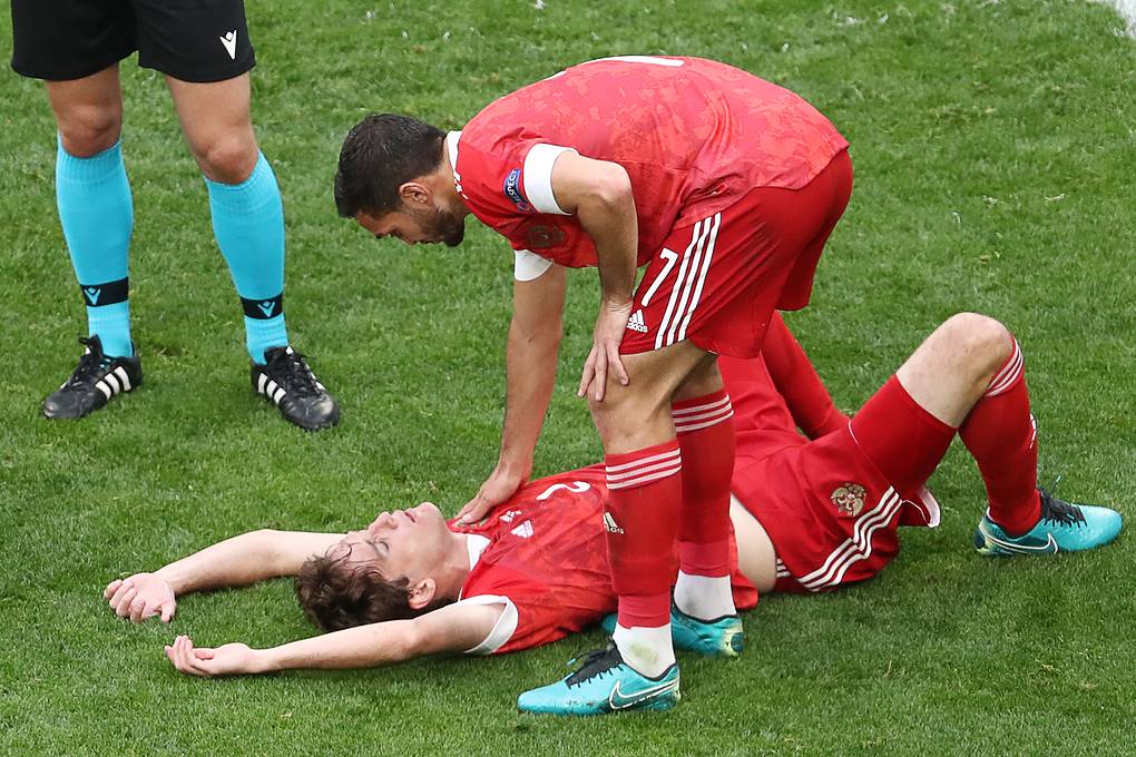 Сборная России обыграла команду Финляндии в матче чемпионата Европы по футболу