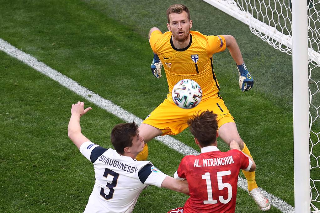 Сборная России обыграла команду Финляндии в матче чемпионата Европы по футболу