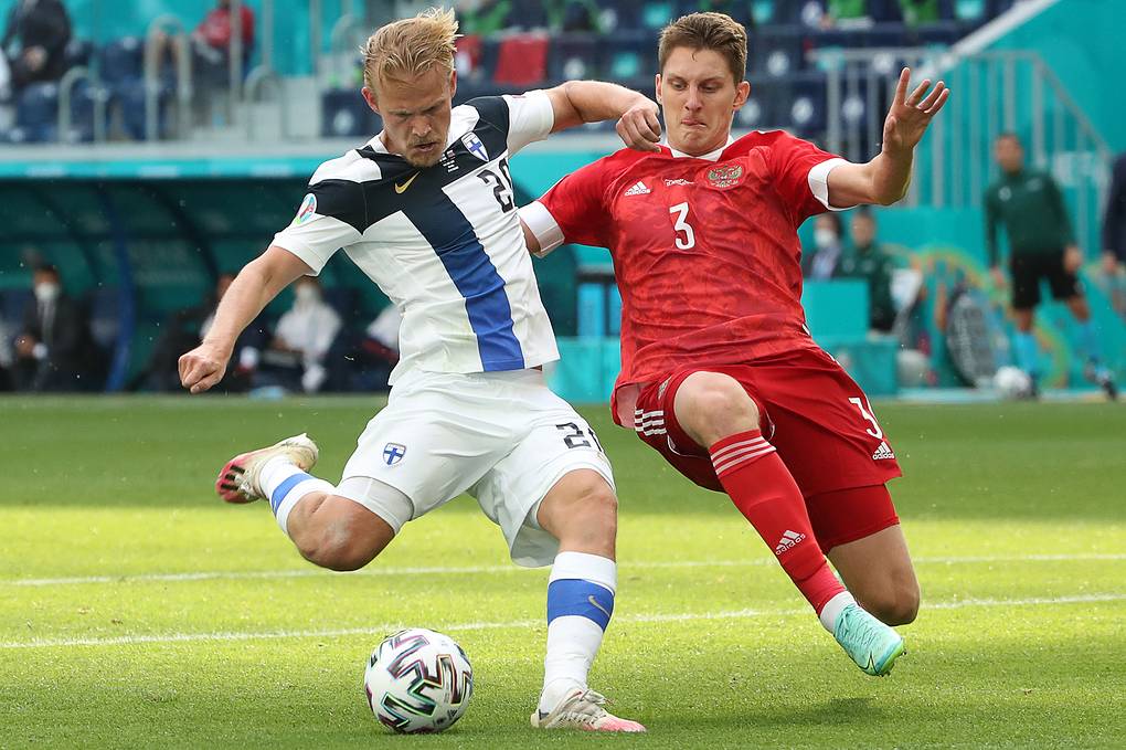 Сборная России обыграла команду Финляндии в матче чемпионата Европы по футболу