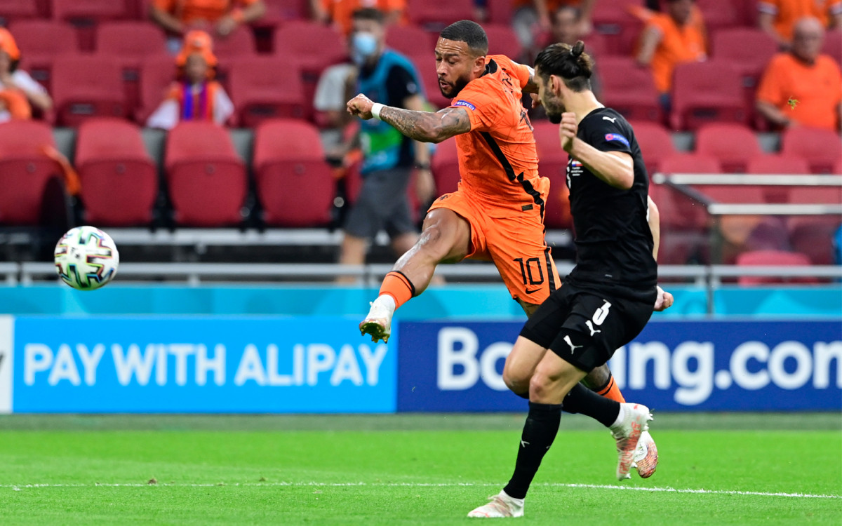 Сборная Нидерландов обыграла австрийцев и вышла в плей-офф чемпионата Европы по футболу