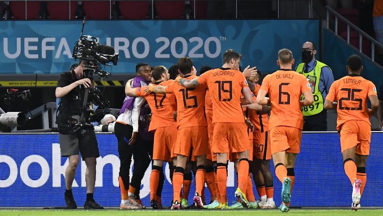 Сборная Нидерландов обыграла австрийцев и вышла в плей-офф чемпионата Европы по футболу