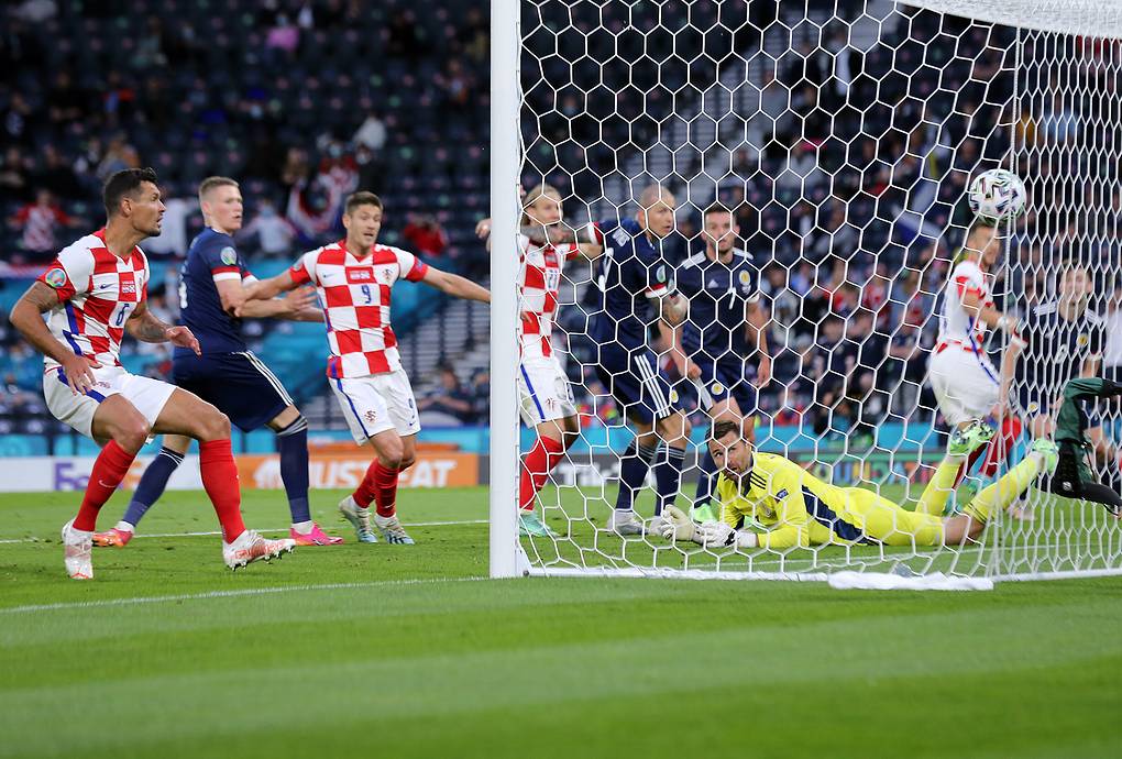 Сборная Хорватии обыграла шотландцев и вышла в плей-офф чемпионата Европы по футболу