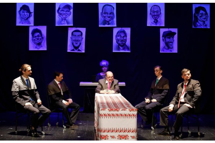 Театр «Satiricus I.L. Caragiale» завершает сезон премьерой