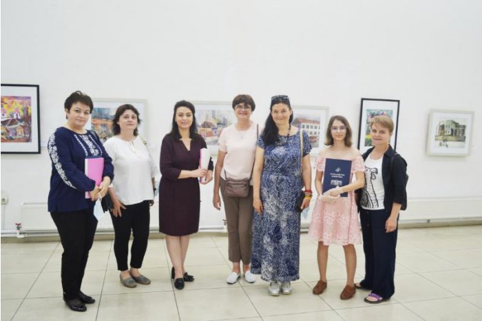 В Центре "К. Брынкуш» открылась выставка, посвященная Кишинёву