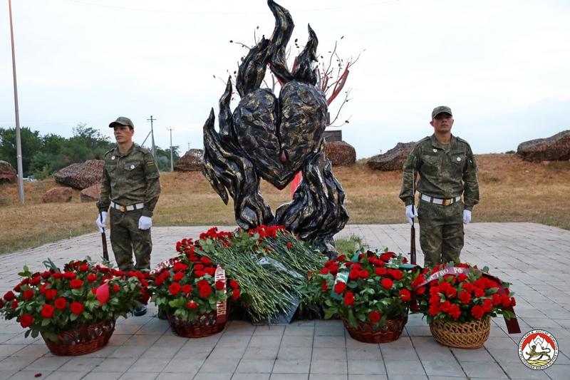 В Южной Осетии вспоминают погибших в августе 2008 года