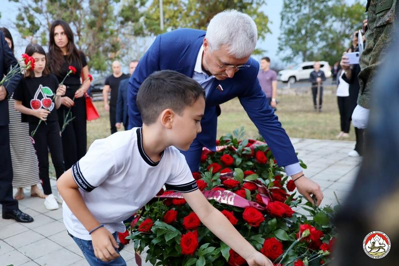 В Южной Осетии вспоминают погибших в августе 2008 года