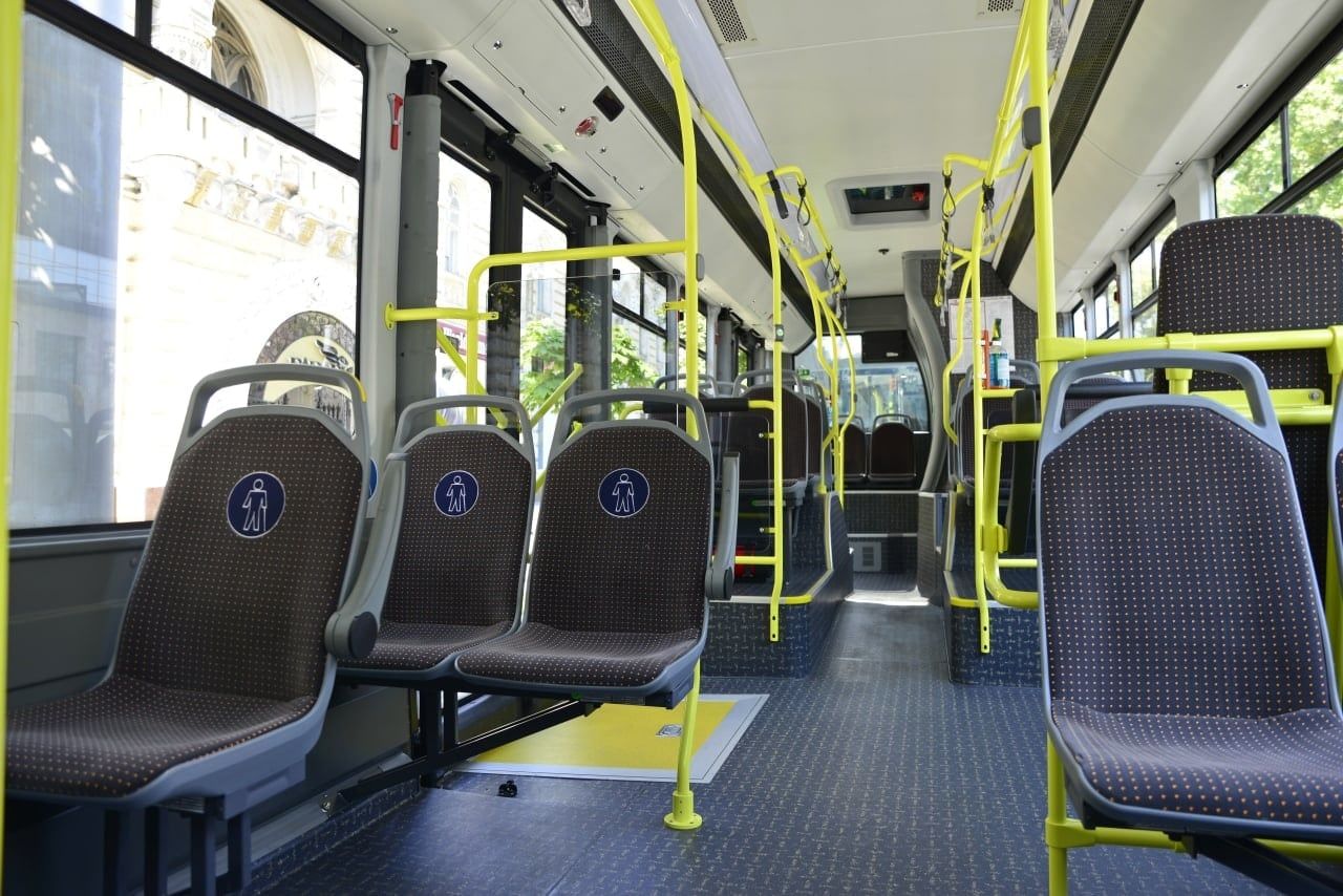 В столице вышли на маршруты пять из 100 новых автобусов ISUZU