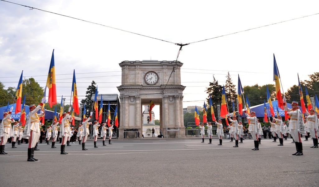 В центре Кишинёва прошла генеральная репетиция парада ко Дню независимости (Фото)