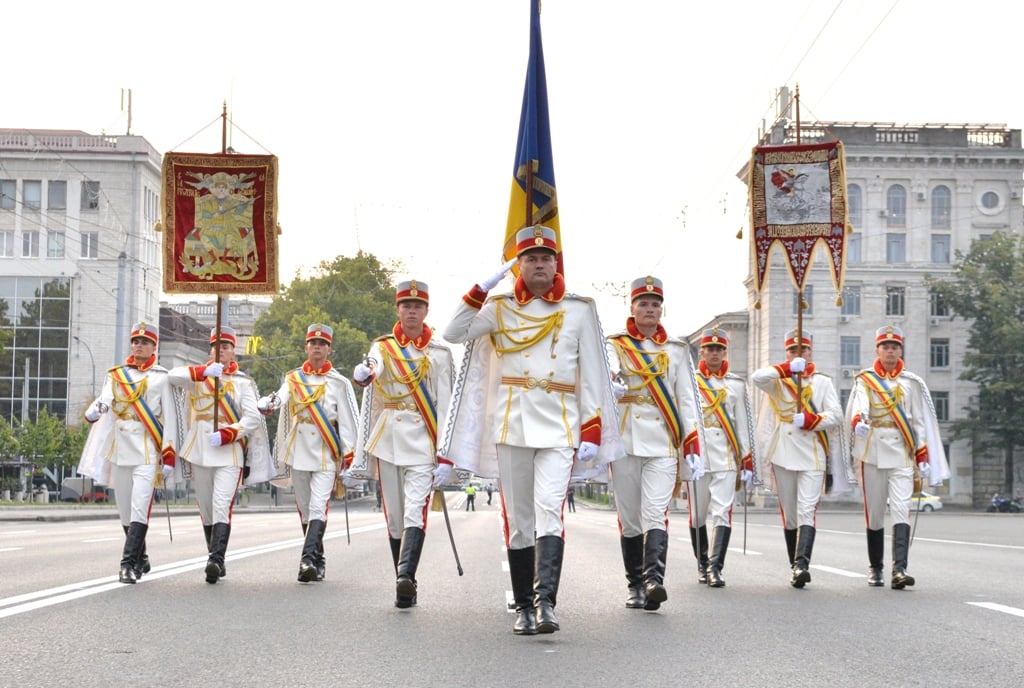 В центре Кишинёва прошла генеральная репетиция парада ко Дню независимости (Фото)