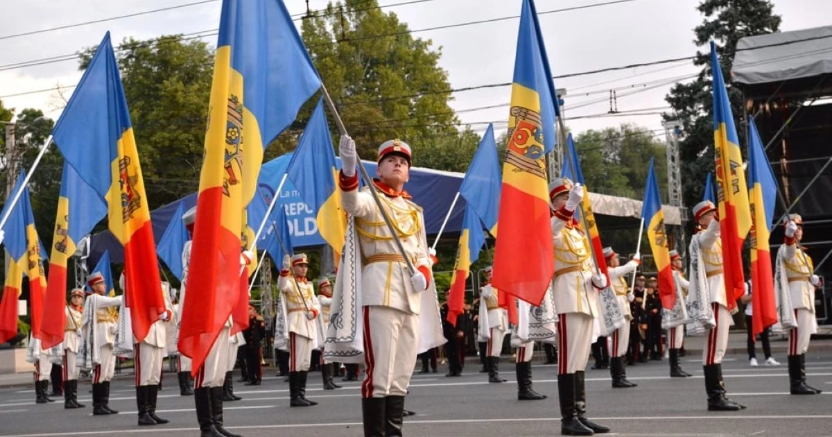 В центре Кишинёва прошла генеральная репетиция парада ко Дню независимости (Фото)
