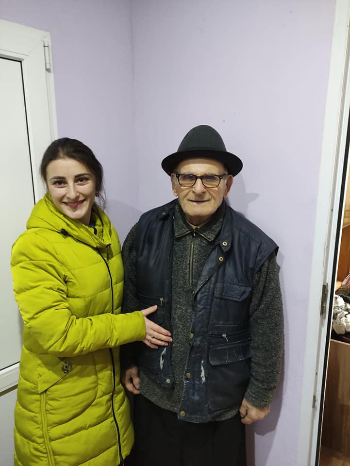 В рамках международной акции "Поздравь Солдата Победы с Новым Годом" в Бельцах от имени горожан были поздравлены ветераны ВОВ. Их осталось 6 человек