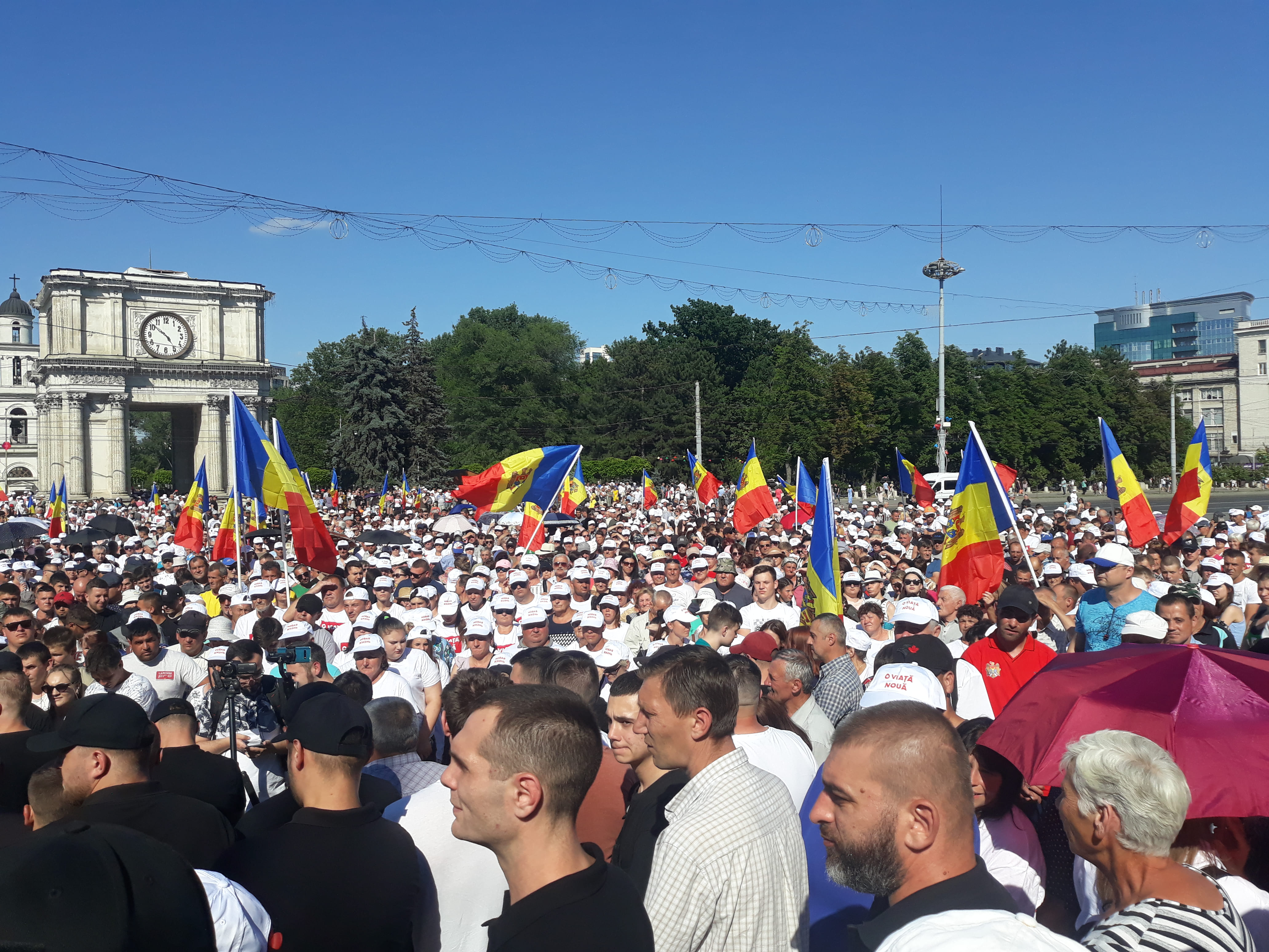 Свежие новости молдавии сегодня. Протесты в Кишиневе 2022. Митинги в Молдавии. Митинг в Кишиневе. Митинг Молдавской партии "Шор".