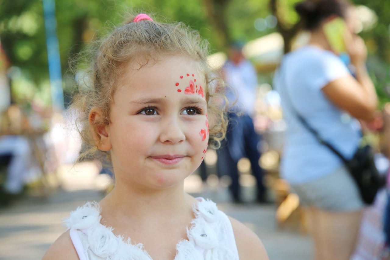 «Дети — наше будущее и энергия развития страны». В Гагаузии отметили день семьи