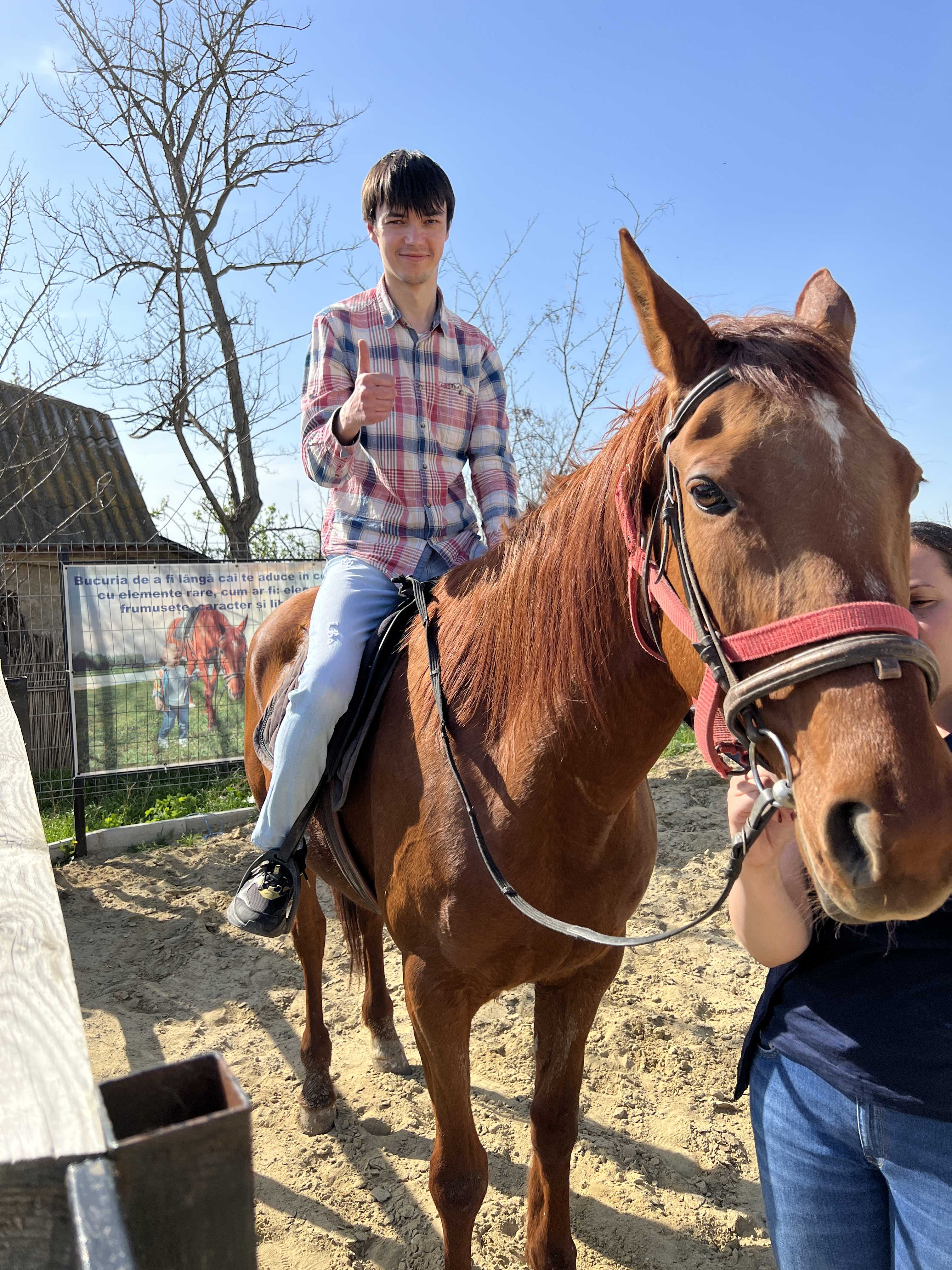 Телеги и овечья шкура. Молдаване возвращаются к древним ремеслам. Новое видео FărăZAGRAN