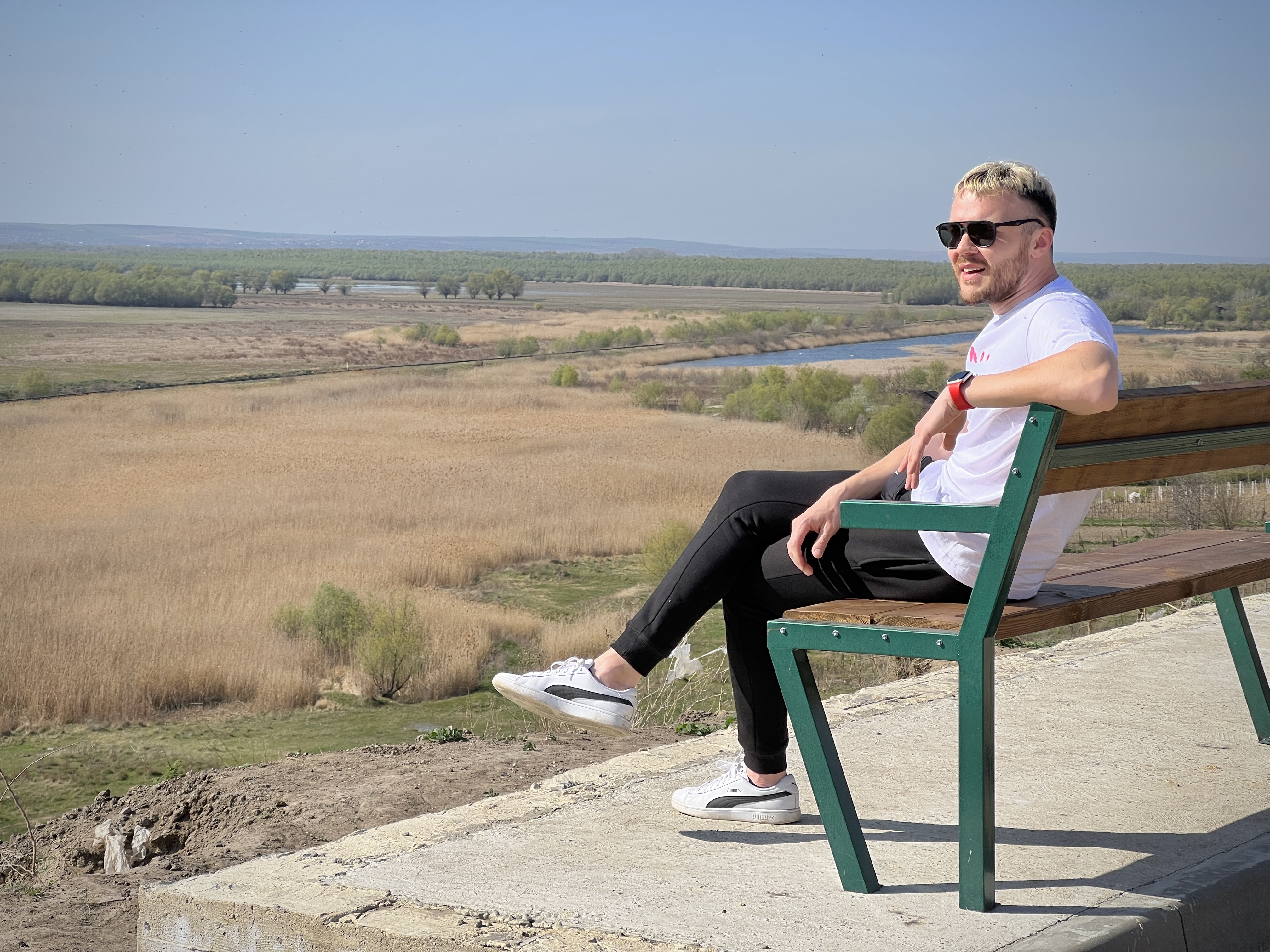 Телеги и овечья шкура. Молдаване возвращаются к древним ремеслам. Новое видео FărăZAGRAN