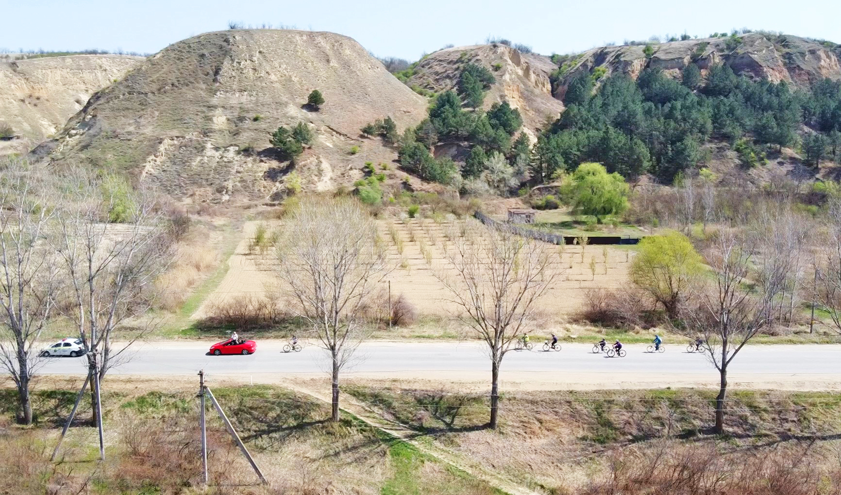 Телеги и овечья шкура. Молдаване возвращаются к древним ремеслам. Новое видео FărăZAGRAN