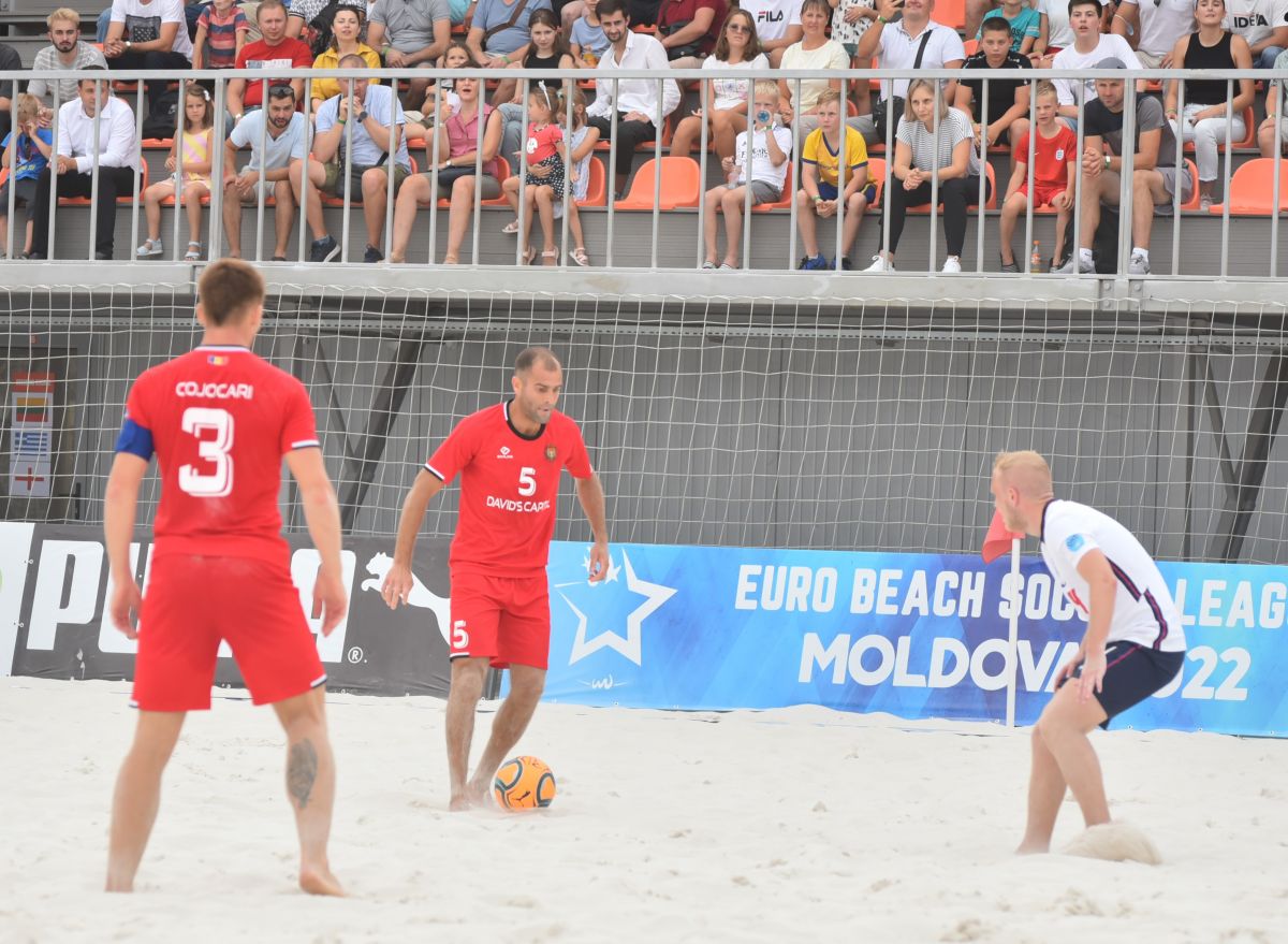 Сборная Молдовы обыграла Англию на Чемпионате Европы по пляжному футболу