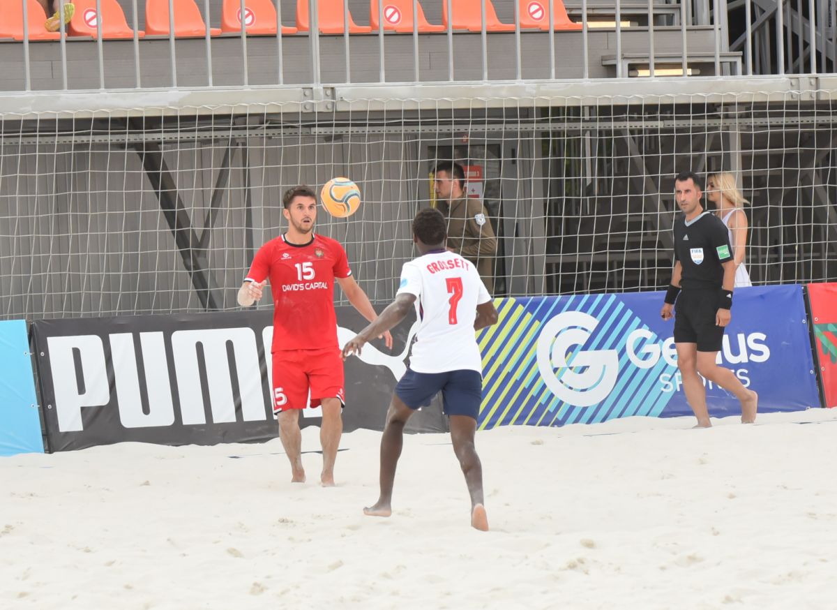 Сборная Молдовы обыграла Англию на Чемпионате Европы по пляжному футболу