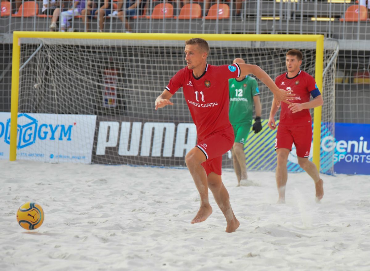Сборная Молдовы обыграла Англию на Чемпионате Европы по пляжному футболу