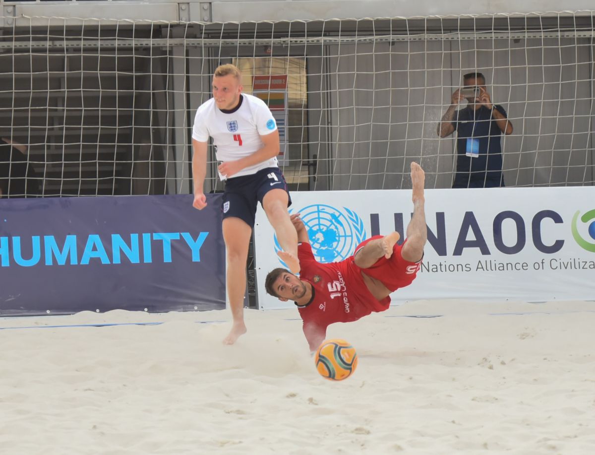 Сборная Молдовы обыграла Англию на Чемпионате Европы по пляжному футболу