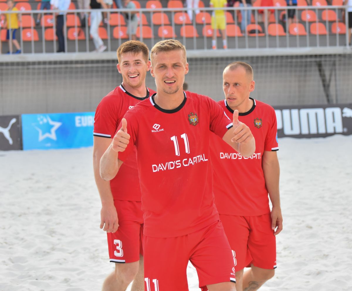 Сборная Молдовы обыграла Англию на Чемпионате Европы по пляжному футболу