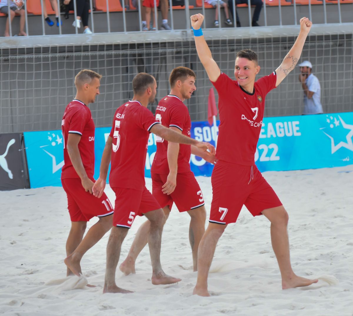 Сборная Молдовы обыграла Англию на Чемпионате Европы по пляжному футболу