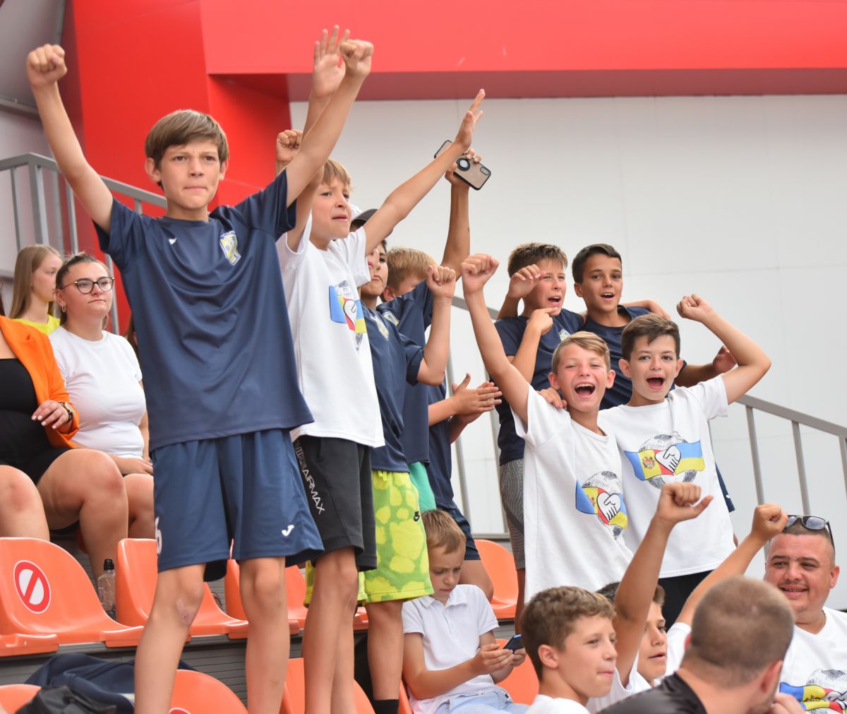 Сборная Молдовы обыграла Англию на Чемпионате Европы по пляжному футболу