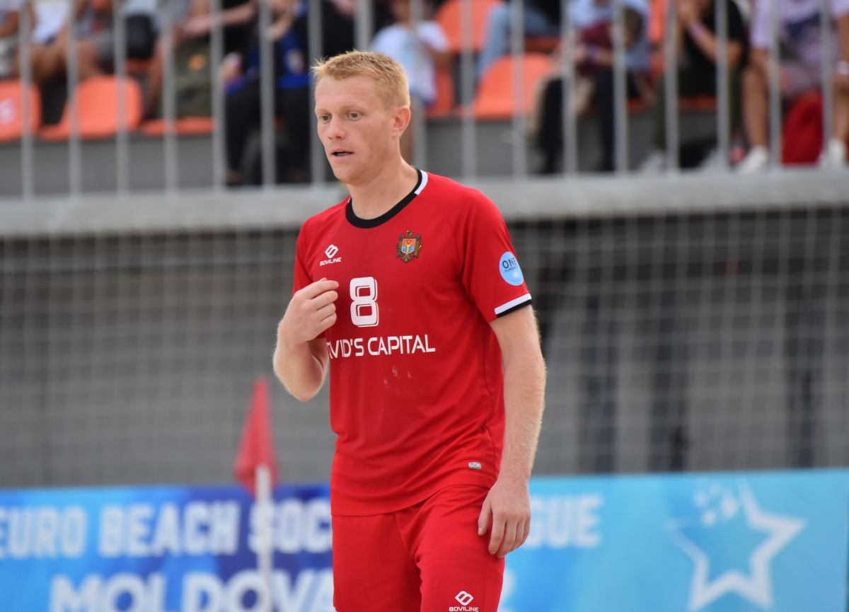 Национальная сборная по пляжному футболу обыграла сборную Румынии со счетом 3:0 (Фото/Видео)