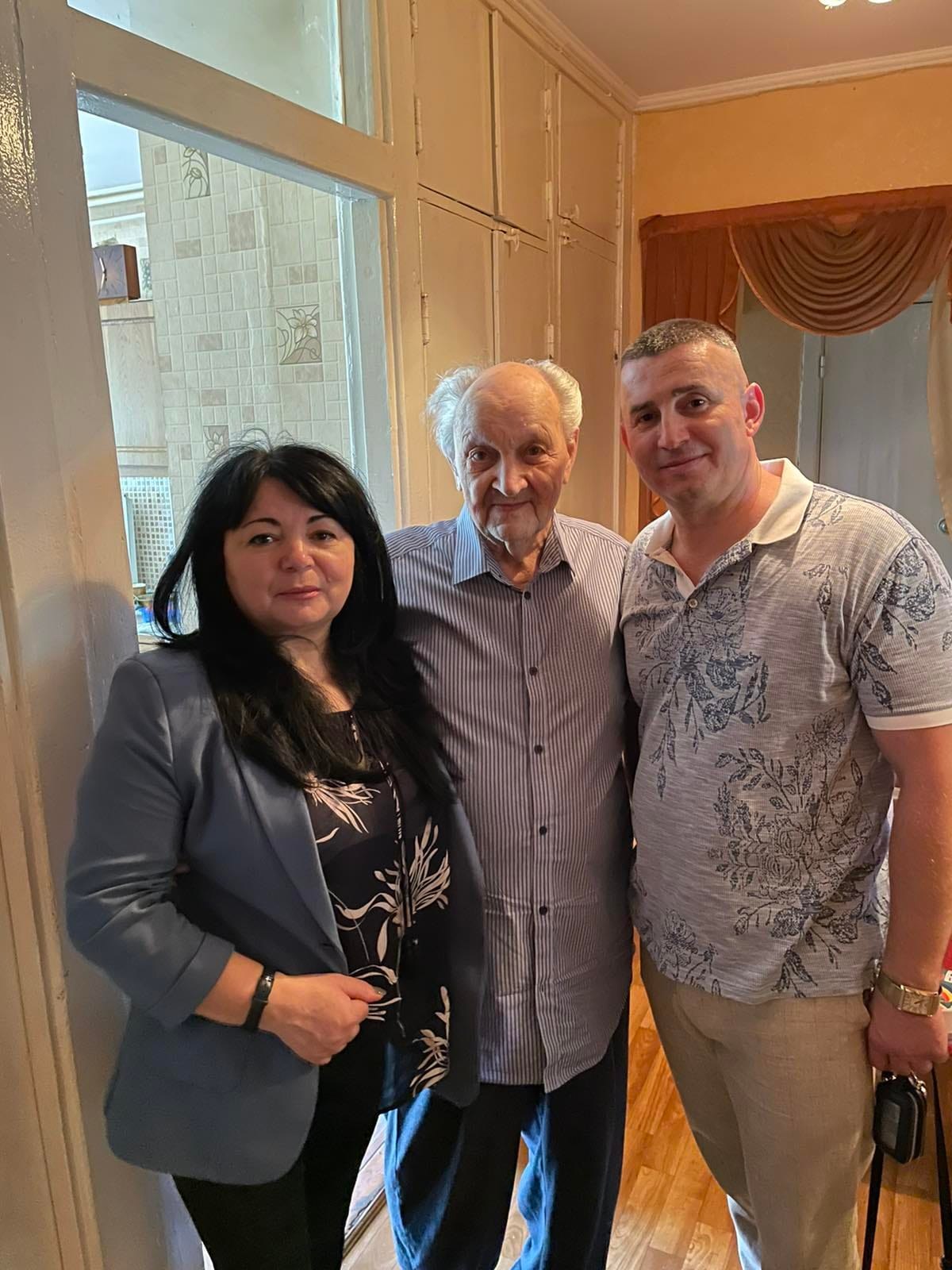 Неравнодушные граждане Молдовы сегодня поздравили ветеранов ВОВ с 78-ой годовщиной завершения Ясско-Кишинёвской операции.