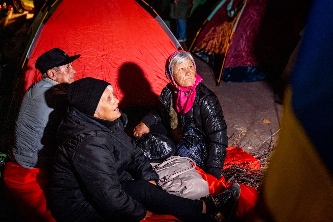 ШОР: Санду распорядилась отобрать палатки и спальные мешки у протестующих (Фото/Видео)