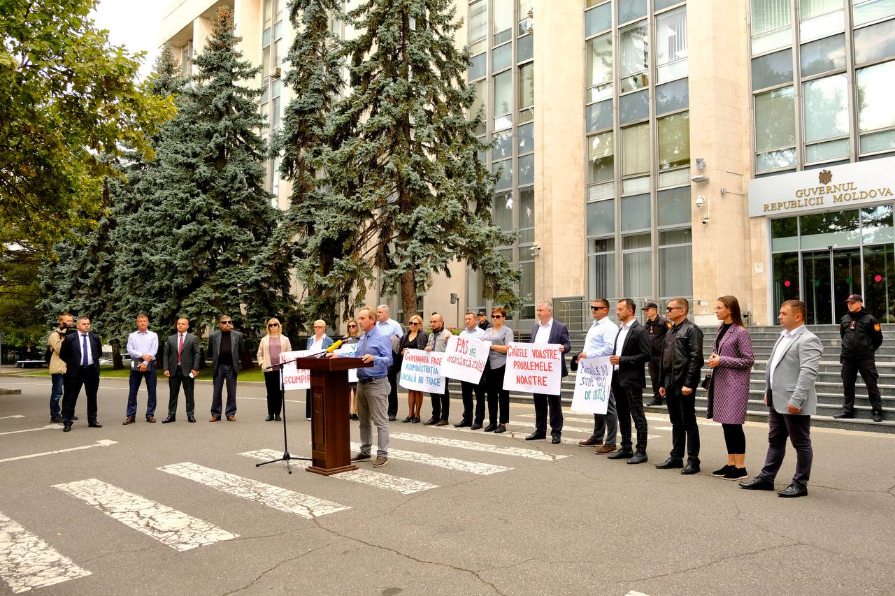 Призвали к действию: Мэры нескольких населенных пунктов направили письмо властям