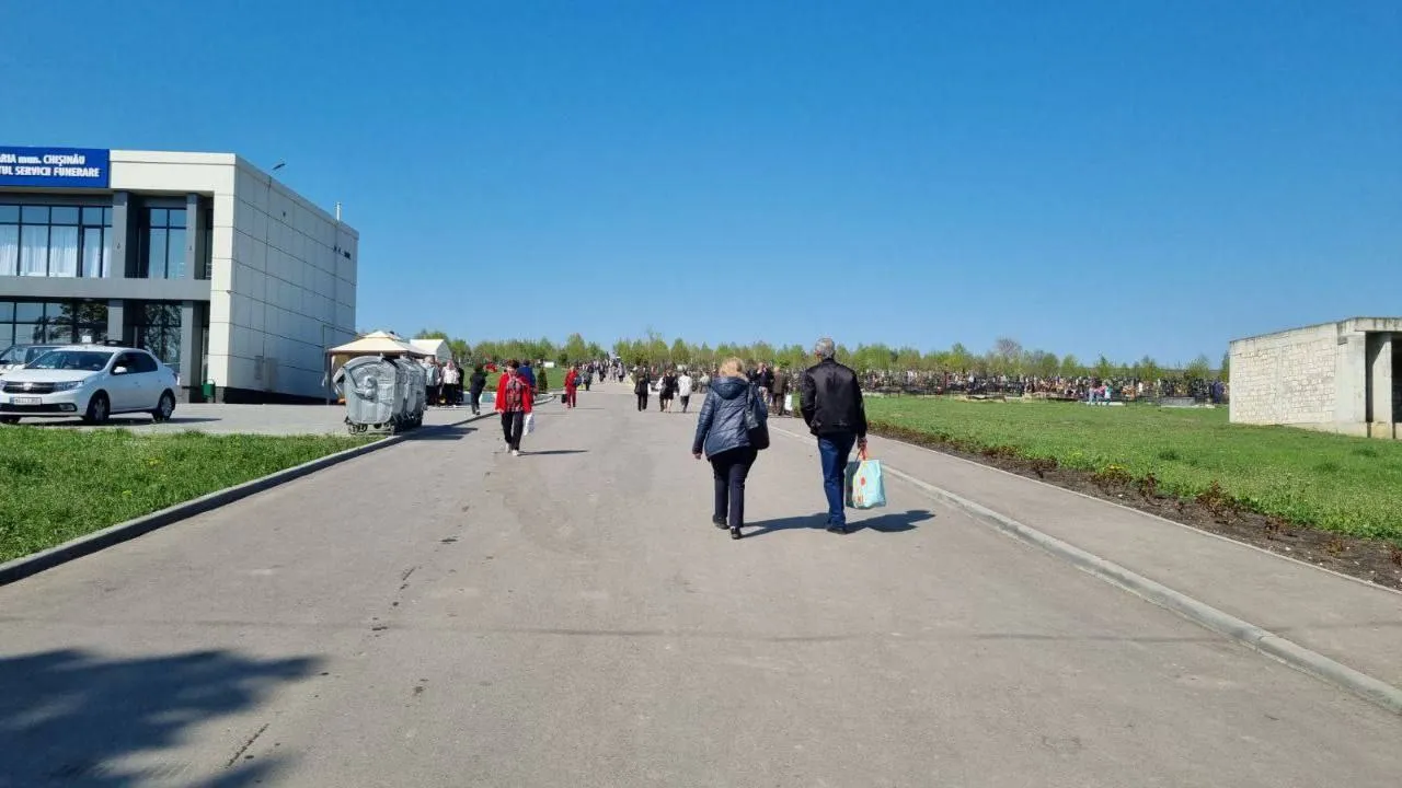 Радоница: Около 50 тысяч человек воспользовались бесплатным транспортом в Кишиневе