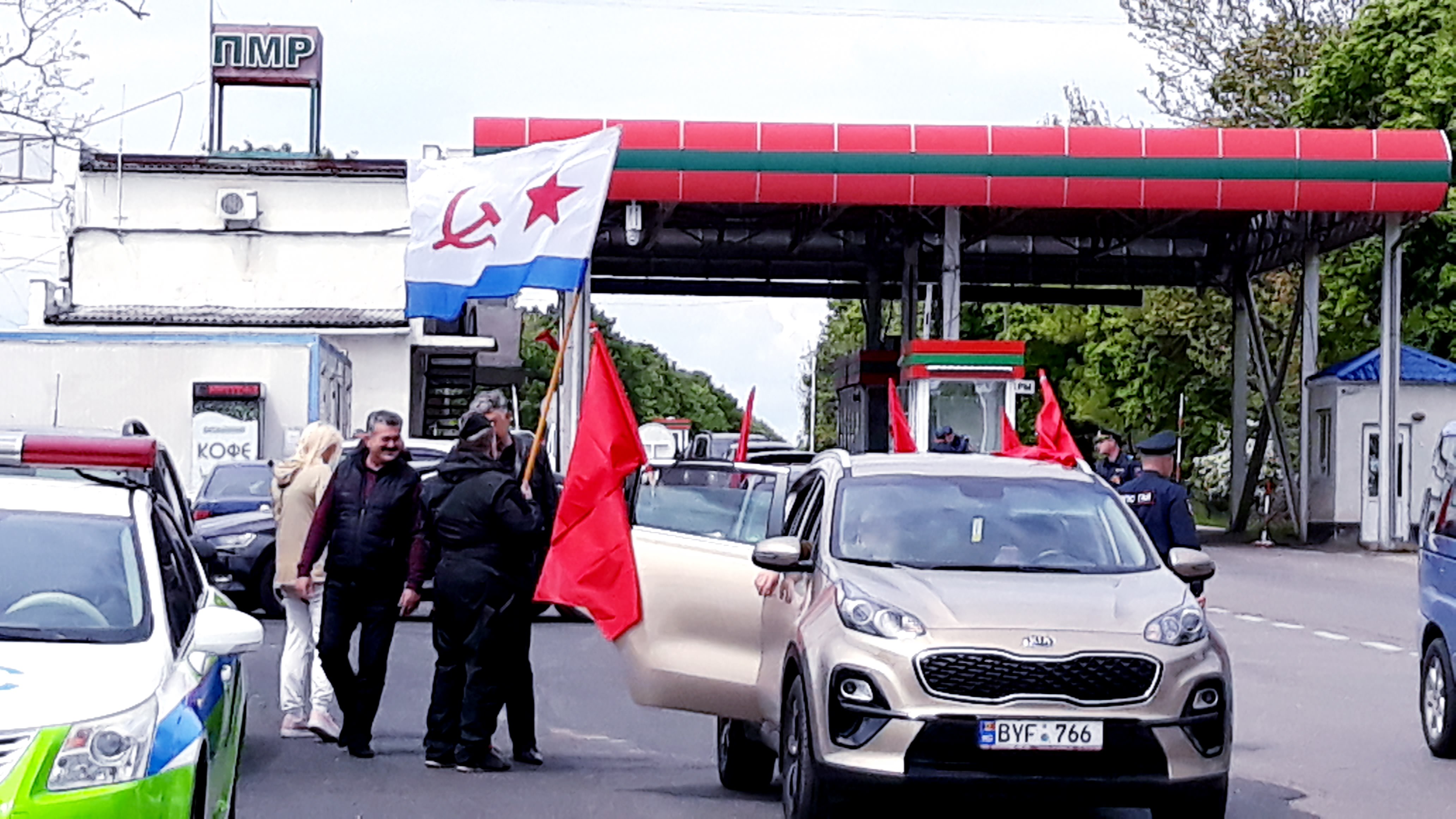 Состоялся автопробег "Два берега - одна Победа", приуроченный годовщине победы над фашизмом (Видео/Фото)