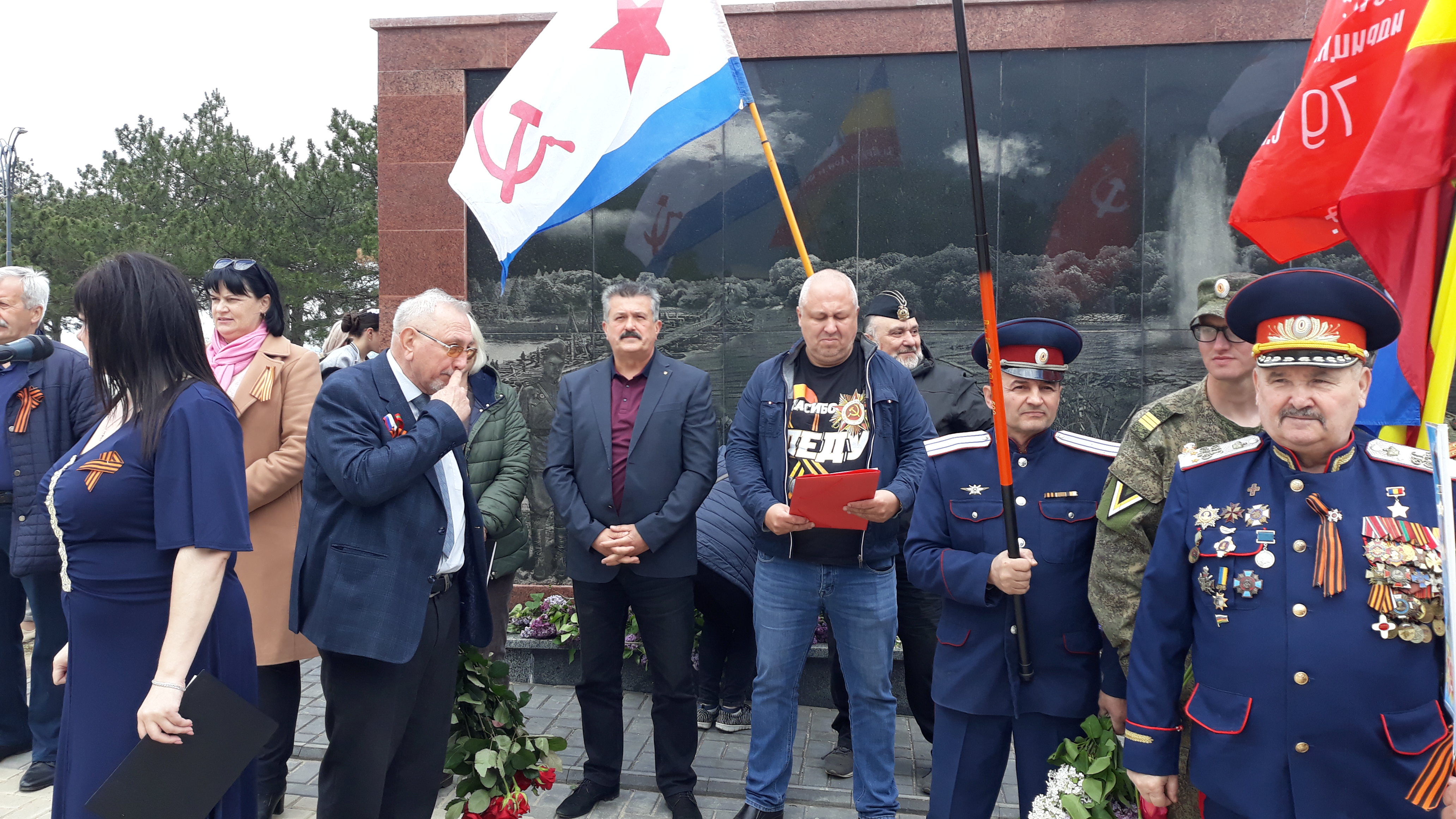 Состоялся автопробег "Два берега - одна Победа", приуроченный годовщине победы над фашизмом (Видео/Фото)