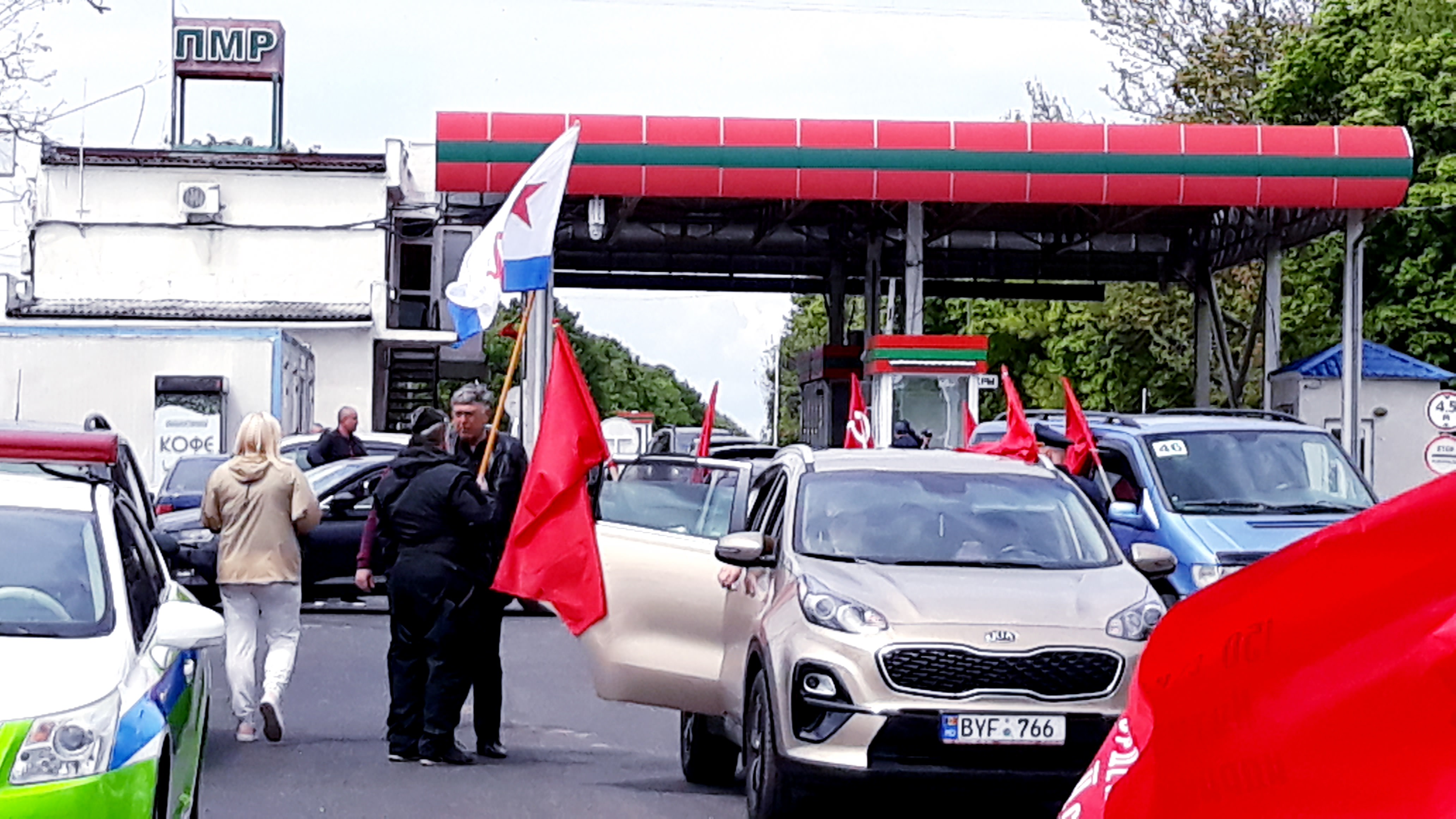 Состоялся автопробег "Два берега - одна Победа", приуроченный годовщине победы над фашизмом (Видео/Фото)