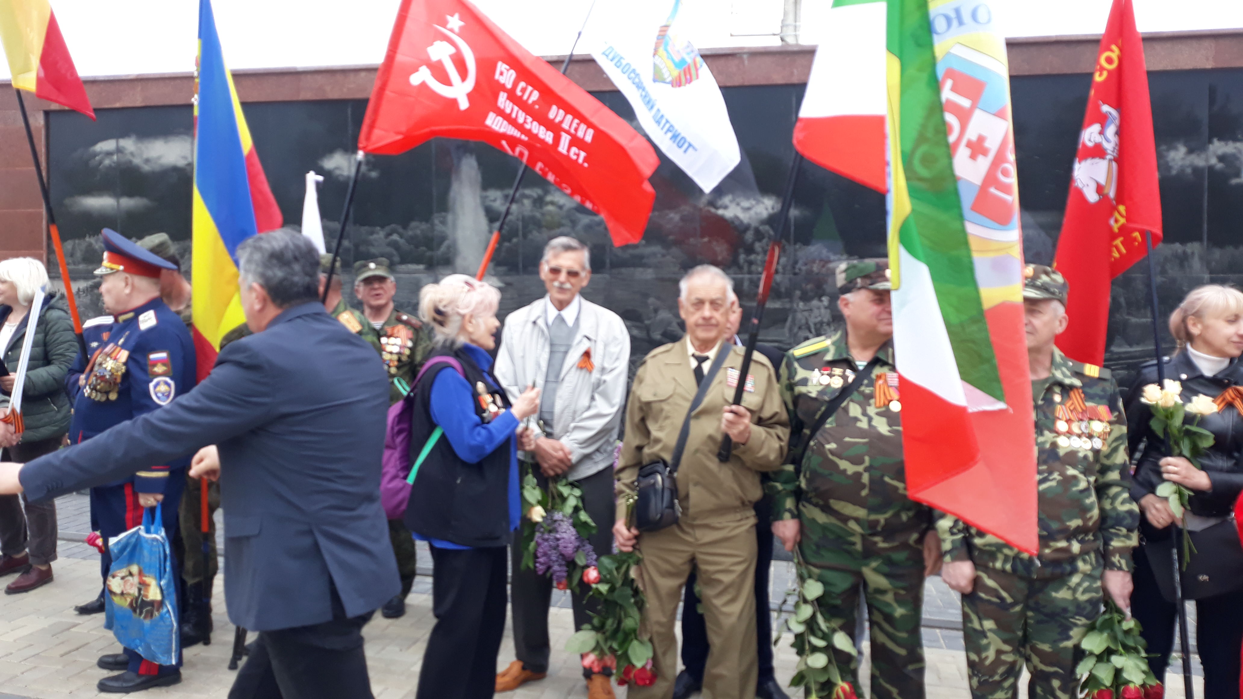 Состоялся автопробег "Два берега - одна Победа", приуроченный годовщине победы над фашизмом (Видео/Фото)