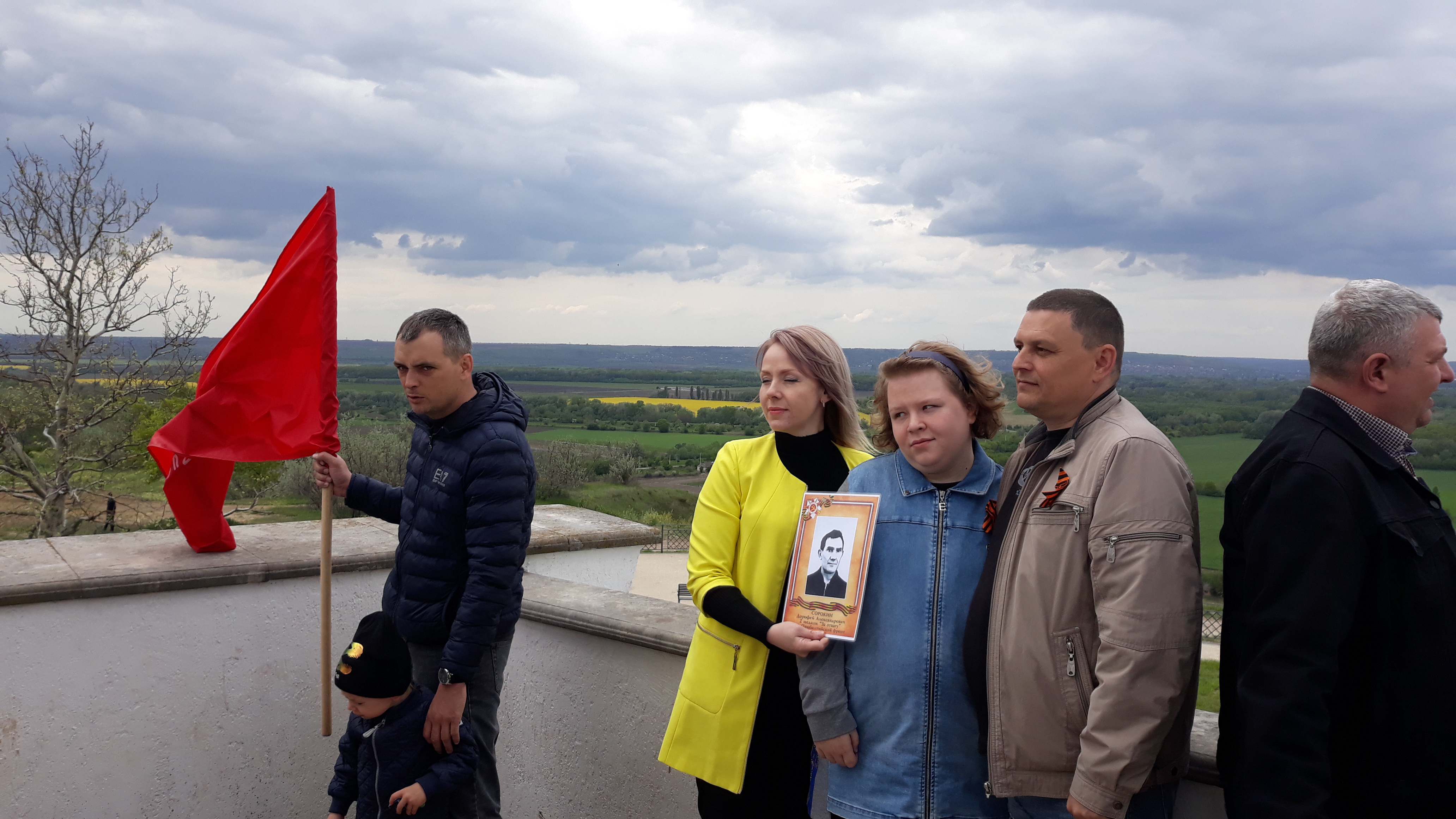 Состоялся автопробег "Два берега - одна Победа", приуроченный годовщине победы над фашизмом (Видео/Фото)