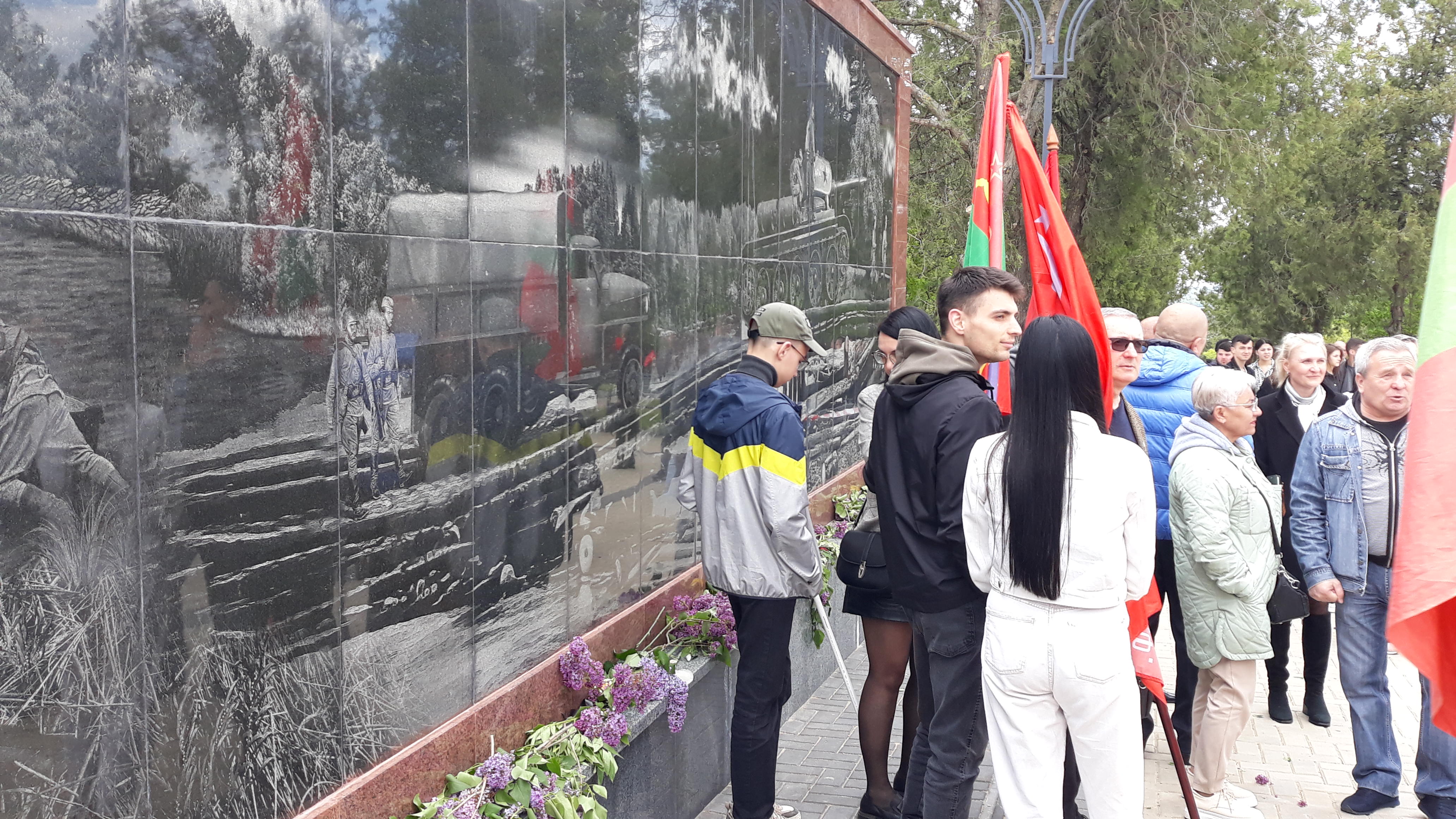 Состоялся автопробег "Два берега - одна Победа", приуроченный годовщине победы над фашизмом (Видео/Фото)