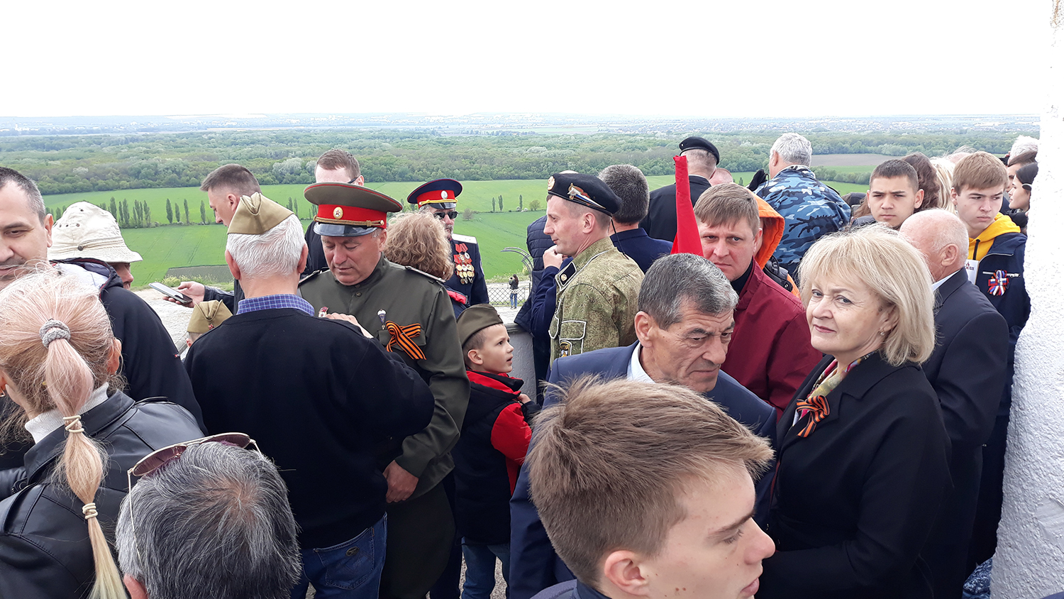 Состоялся автопробег "Два берега - одна Победа", приуроченный годовщине победы над фашизмом (Видео/Фото)
