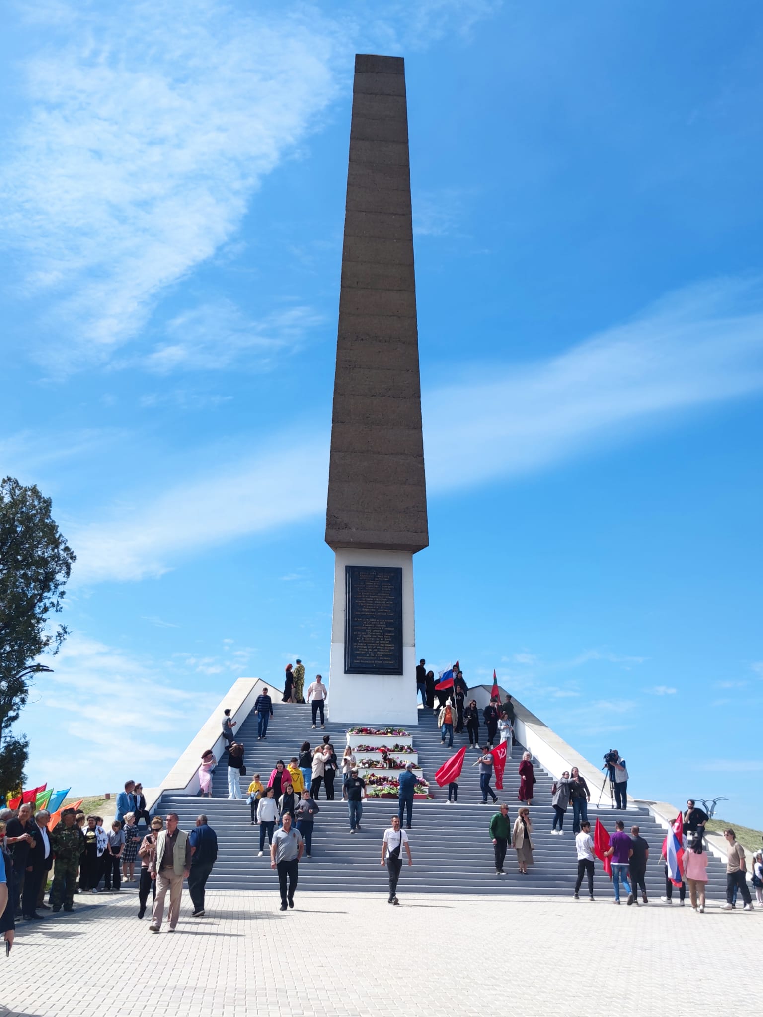 9 мая в Молдове состоялся автопропробег "Два берега - одна Победа" в честь праздника Великой Победы
