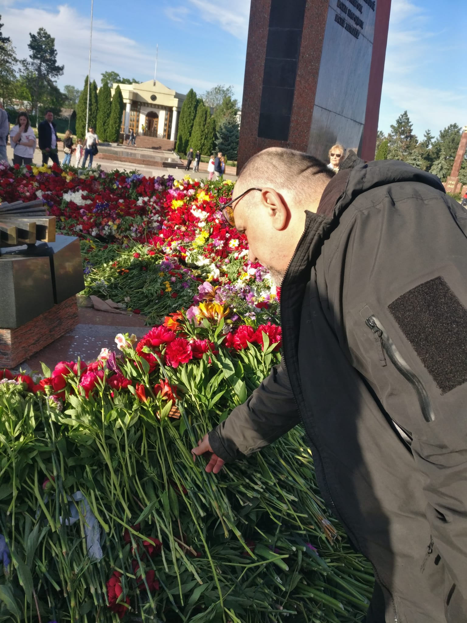 9 мая в Молдове состоялся автопропробег "Два берега - одна Победа" в честь праздника Великой Победы