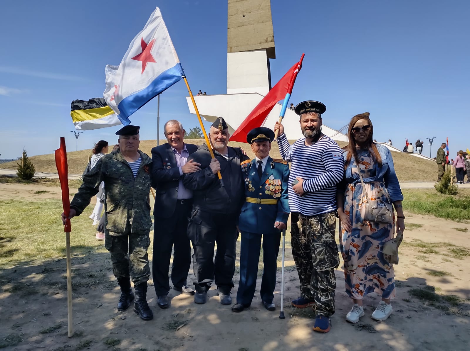 9 мая в Молдове состоялся автопропробег "Два берега - одна Победа" в честь праздника Великой Победы