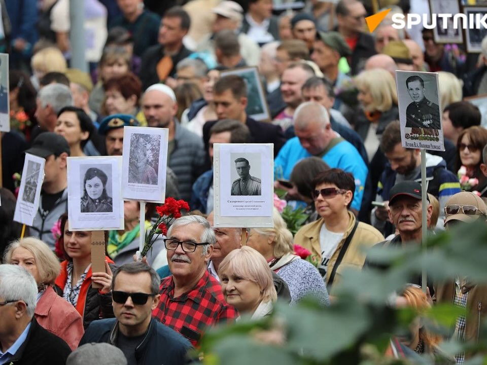 9 мая в Молдове состоялся автопропробег "Два берега - одна Победа" в честь праздника Великой Победы